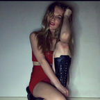 angie.rae (Angela Rae) OnlyFans Leaked Pictures and Videos 

 profile picture