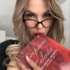 Ashley ♡ (@ashleyvipx) Leaked OnlyFans 

 profile picture