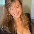 attibee (✨Atti Bee 🐝✨) free OnlyFans Leaked Pictures & Videos 

 profile picture
