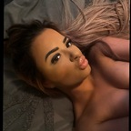 bellaleelondon OnlyFans Leak 

 profile picture