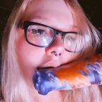 cleanistmutt (ellie 🍄 (on break)) OnlyFans Leaks 

 profile picture