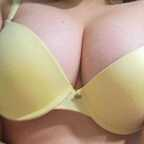 Onlyfans leak cutieval 

 profile picture