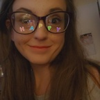 Emily Jones (dacrazybeach420) Leaked OnlyFans 

 profile picture