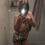 dleanne OnlyFans Leaks 

 profile picture