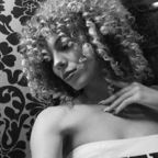 evelinemaria (Eveline) OnlyFans Leaked Videos and Pictures 

 profile picture