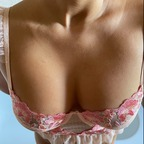 flora_arbor (Flora Arbor) OnlyFans Leaked Pictures and Videos 

 profile picture