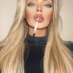 Profile picture of goddessellie15