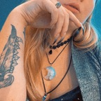 Izzi 🐝 izzi_bee Leaked OnlyFans 

 profile picture