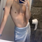 kinglucas222 (Lucas) OnlyFans Leaked Videos and Pictures 

 profile picture