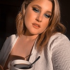 kirakoval OnlyFans Leaks 

 profile picture
