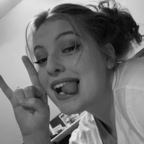 krys_hartford (Krystal) OnlyFans Leaks 

 profile picture