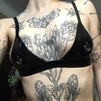 Laureli Loveless laureliloveless Leaked OnlyFans 

 profile picture