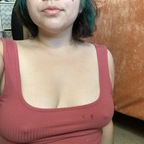 chubby chula✿ (@lavenderyucca) Leaks OnlyFans 

 profile picture