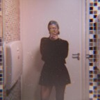 liiiv OnlyFans Leaked Photos and Videos 

 profile picture