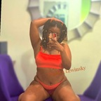 Londyn Lewinsky (@londynlewinsky) Leak OnlyFans 

 profile picture
