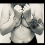 Lola Romanoff (@lusciouslolaromanoff) Leak OnlyFans 

 profile picture