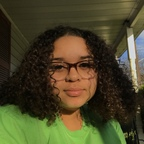 Kenzie (@mackenziemaac) Leaks OnlyFans 

 profile picture