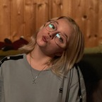 madisoninlove (madisonlove) OnlyFans Leaks 

 profile picture