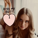 Onlyfans leaks meganuhlizabeth 

 profile picture