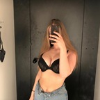 Mia♥️🥰 (@miafreeonlyfans) Leaks OnlyFans 

 profile picture