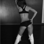 MotoXXXChick motoxxxchick Leak OnlyFans 

 profile picture