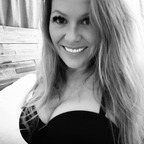 nikkiellen2 OnlyFans Leaks 

 profile picture