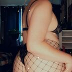 Nova Skye 💜🖤 (@nova_skyee) Leaked OnlyFans 

 profile picture