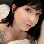porcelain_pet (Laura) OnlyFans Leaked Videos and Pictures [UPDATED] profile picture