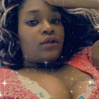 Profile picture of queencarmel9