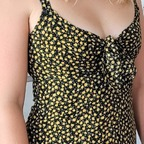 Rachel @rachel_next_door Leaked OnlyFans 

 profile picture