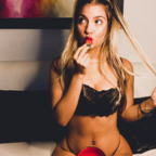 sarahmichelle13 (Sarah) OnlyFans Leaked Pictures and Videos 

 profile picture