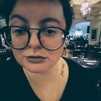 Seleste (seleste) Leak OnlyFans 

 profile picture