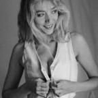 Sonea @soneamodel Leaks OnlyFans 

 profile picture