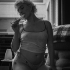 sunnieviolet (Sunnie) OnlyFans Leaked Content 

 profile picture