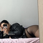 tastemylipstick (g) OnlyFans Leaked Pictures and Videos 

 profile picture