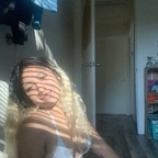 twothousandbabe OnlyFans Leaked 

 profile picture