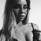 xxxjulie OnlyFans Leak 

 profile picture